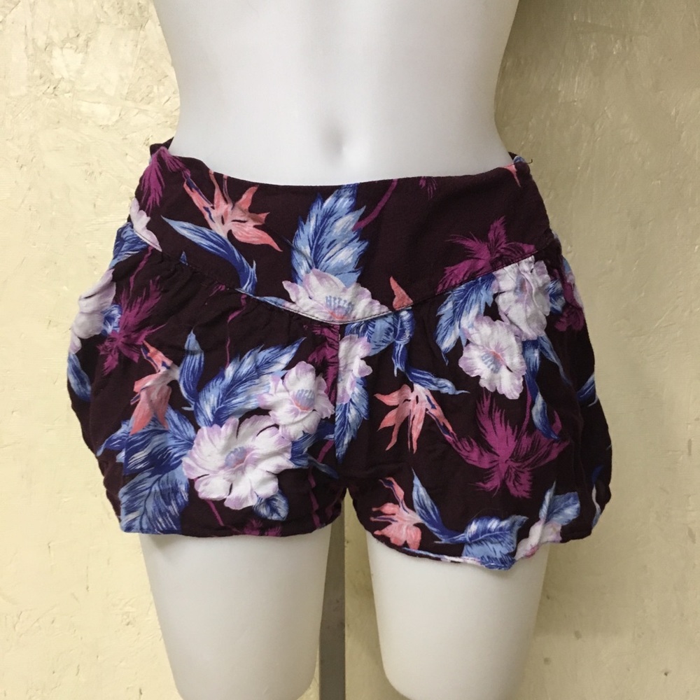 American Eagle Hawaiian Shorts